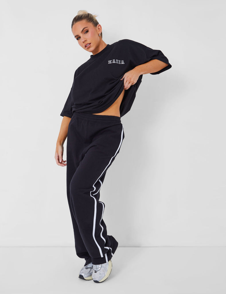 Kaiia Oversized T-shirt in Black | Public Desire