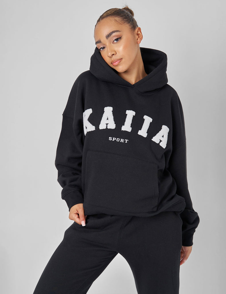 oversized hoodie in black – ocio