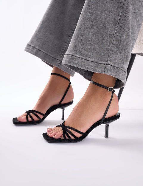 $23 AND UNDER FOOTWEAR