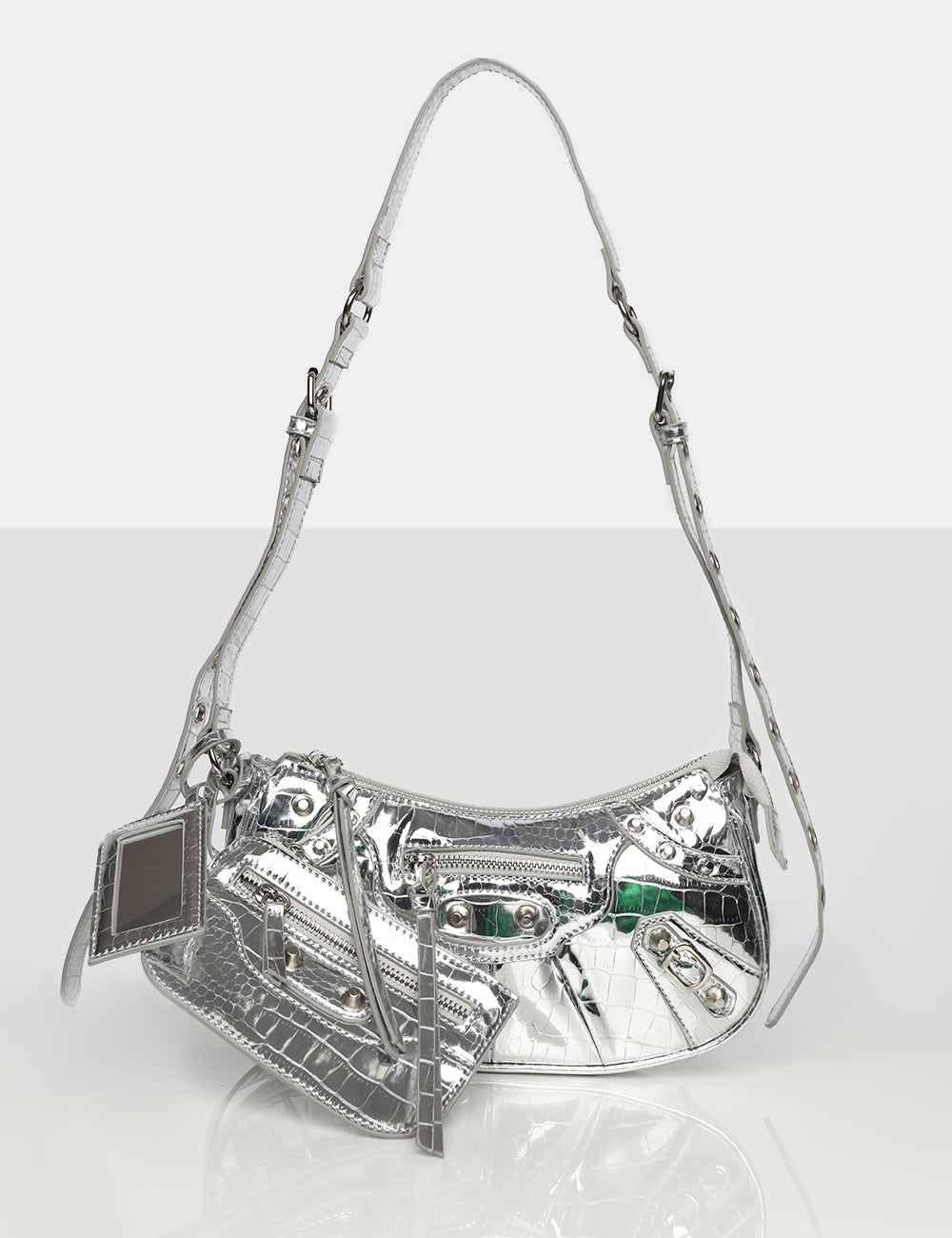 Public Desire Exclusive The Cosmo bag with chunky chain strap in silver