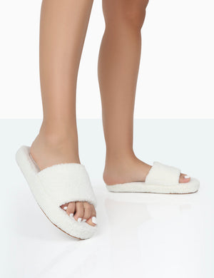 Vale Ecru Borg Fluffy Slider Slipper