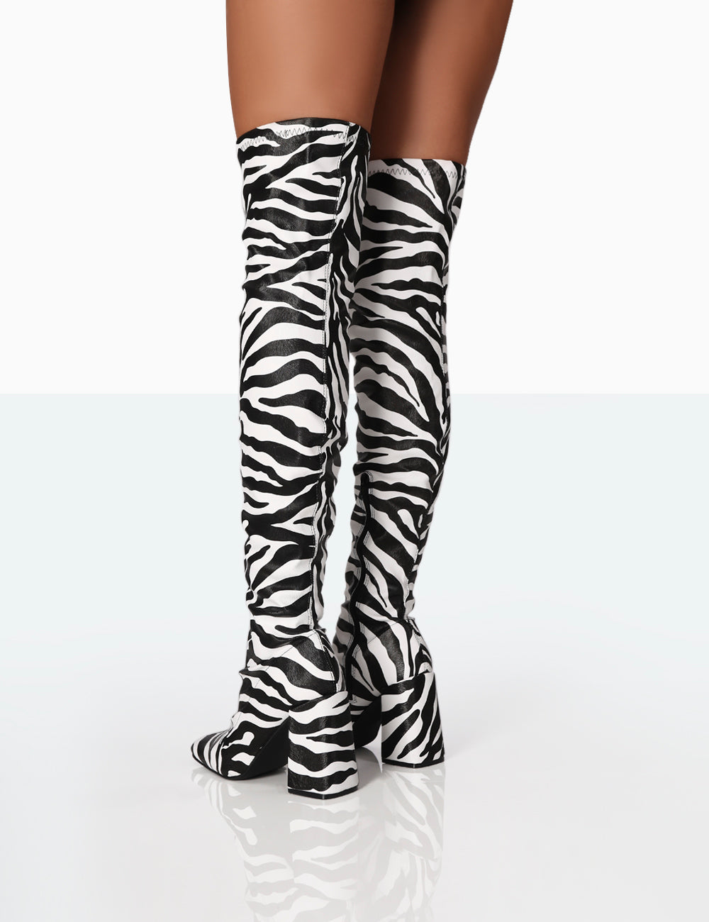 EXTREME FIT Men Small/Medium Women Zebra Design Knee High